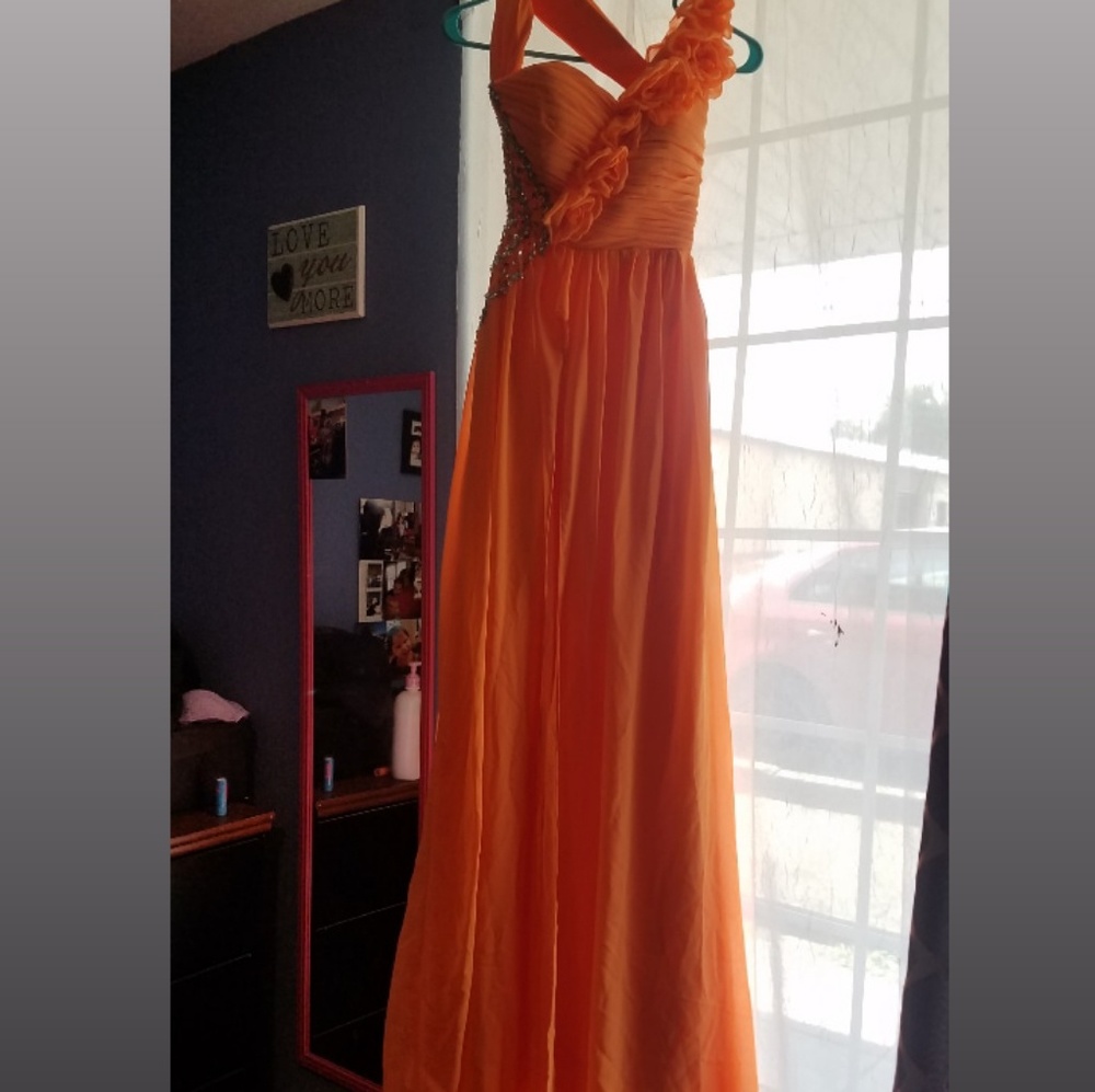 Prom dress